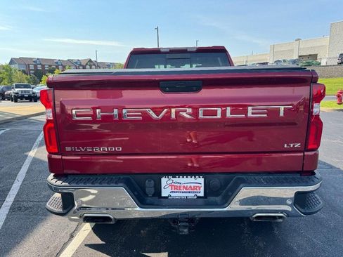 Used 2020 Chevrolet Silverado 1500 LTZ w/ LTZ Premium Package AWD/4WD image 4