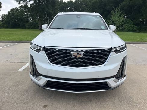 Used 2020 Cadillac XT6 Premium Luxury FWD image 11