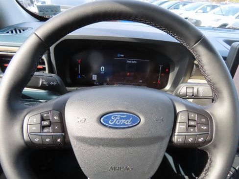 New 2026 Ford Maverick Lariat image 10