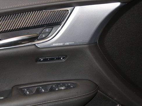 Certified 2024 Cadillac XT6 Sport w/ Technology Package image 31