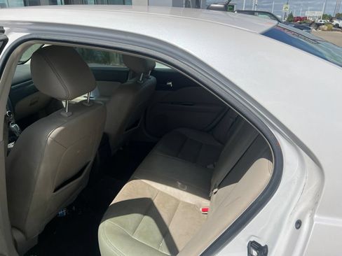 Used 2012 Ford Fusion SEL FWD image 16