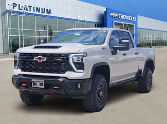 New 2026 Chevrolet Silverado 2500 ZR2 AWD/4WD video 2