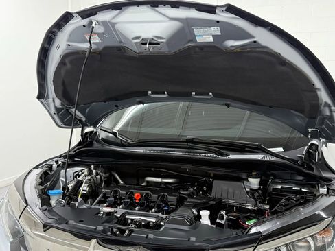 Used 2019 Honda HR-V LX image 43