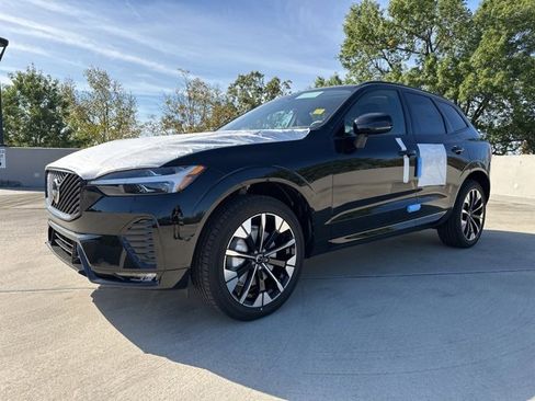 New 2026 Volvo XC60 B5 Plus w/ Protection Package Premier image 3