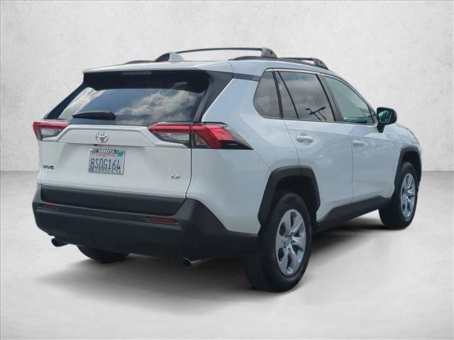 Used 2020 Toyota RAV4 LE w/ Carpet Mat Package FWD image 5