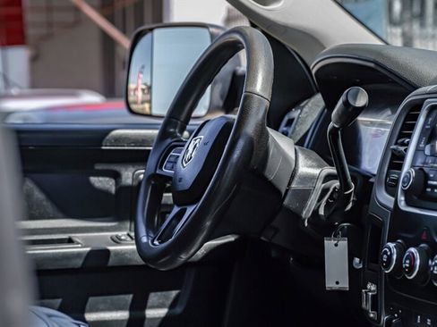 Used 2015 RAM 3500 Tradesman w/ Popular Equipment Group image 17