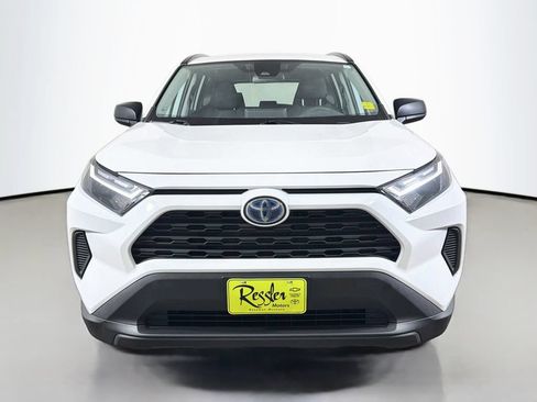 Used 2024 Toyota RAV4 LE AWD/4WD image 2