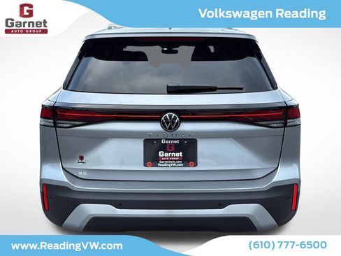 New 2025 Volkswagen Tiguan SE image 6