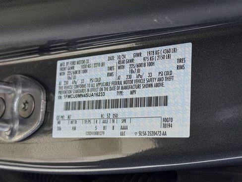Used 2025 Ford Escape ST-Line w/ Tech Pack #1 FWD image 29
