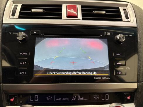 Used 2015 Subaru Outback 2.5i Limited AWD/4WD image 21