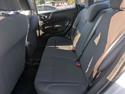 Used 2014 Ford Fiesta SE FWD image 13