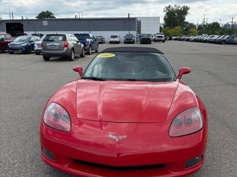 Used 2007 Chevrolet Corvette Convertible w/ Preferred Equipment Group RWD image 6