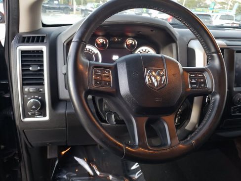 Used 2019 RAM 1500 Big Horn image 16