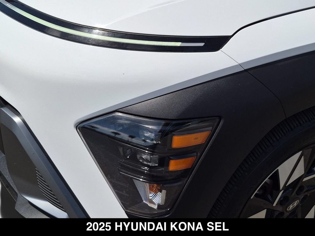 Used 2025 Hyundai Kona SEL FWD image 10