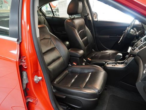 Used 2015 Chevrolet Cruze LT w/ Sun, Sound and Sport Package FWD image 24