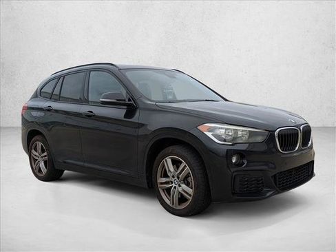 Used 2019 BMW X1 sDrive28i image 3