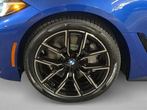 Used 2026 BMW i4 xDrive40i AWD/4WD image 10