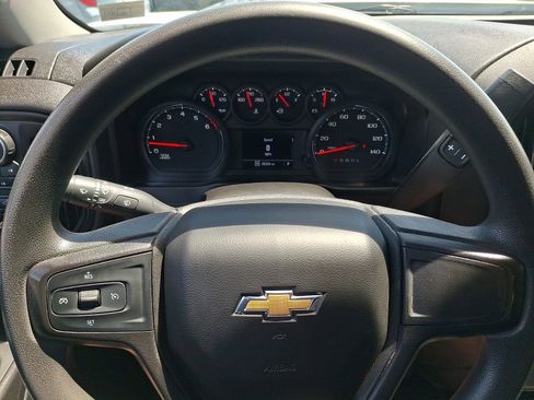 Used 2021 Chevrolet Silverado 2500 W/T w/ WT Convenience Package AWD/4WD image 18