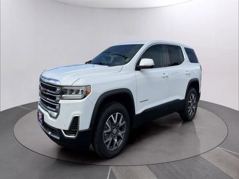 Used 2022 GMC Acadia SLE image 2