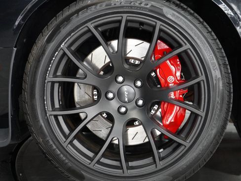 Used 2015 Dodge Challenger SRT Hellcat image 33