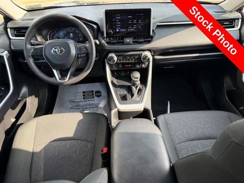 Used 2025 Toyota RAV4 XLE w/ Convenience Package image 13