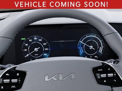 New 2026 Kia Niro Wind image 21