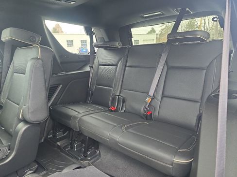 Used 2021 Chevrolet Tahoe Premier image 16