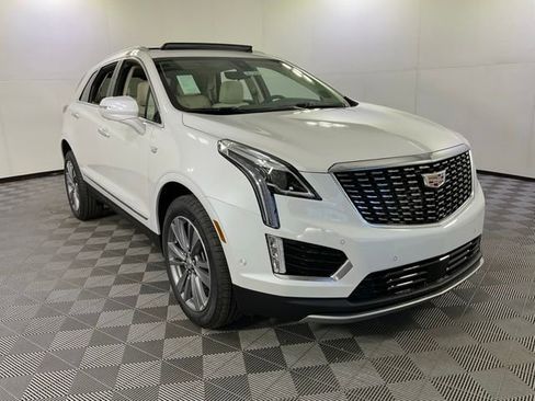 New 2026 Cadillac XT5 Premium Luxury w/ Driver Assist Package AWD/4WD image 3