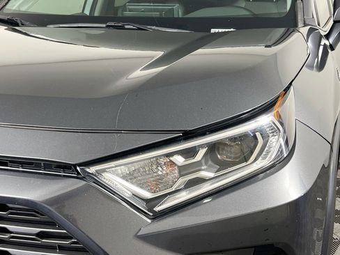 Used 2021 Toyota RAV4 Limited AWD/4WD image 11
