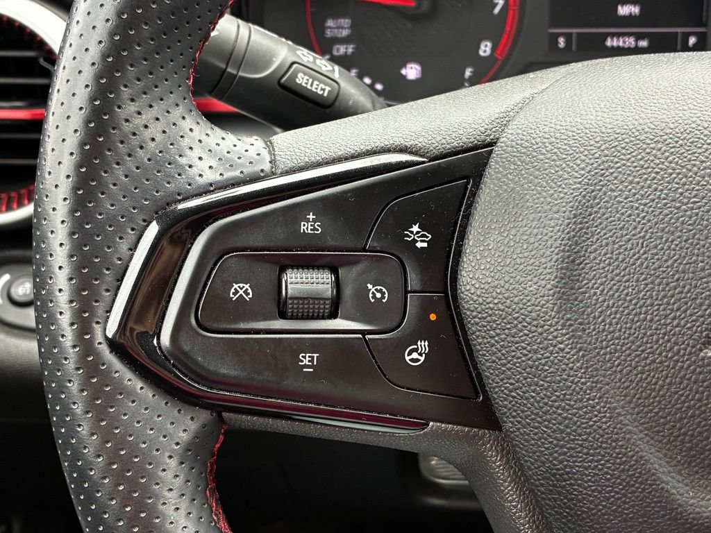 Used 2024 Chevrolet Trax RS FWD image 9