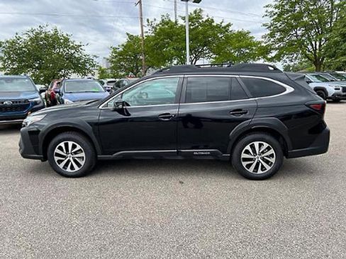 Certified 2024 Subaru Outback Premium AWD/4WD image 4