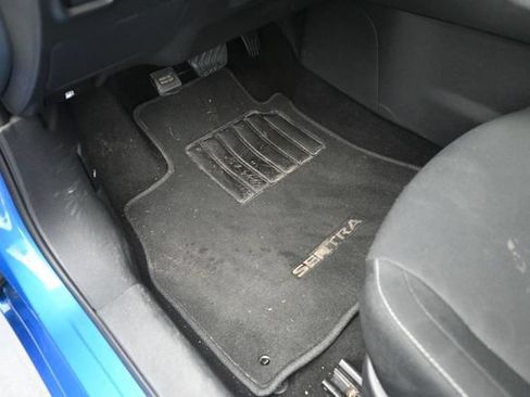 Used 2024 Nissan Sentra SV FWD image 14