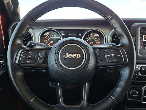 Used 2021 Jeep Gladiator Sport AWD/4WD image 30