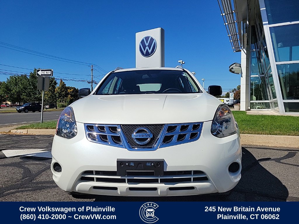 Used 2015 Nissan Rogue S w/ Convenience Package AWD/4WD image 24
