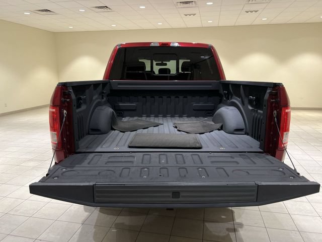Used 2015 Ford F150 XLT w/ Equipment Group 302A Luxury AWD/4WD image 21