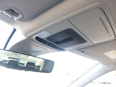 Certified 2022 Honda Civic Touring image 29