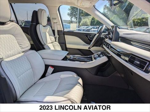 New 2023 Lincoln Aviator Black Label w/ Dynamic Handling Package image 31