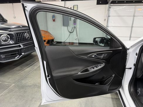 Used 2024 Chevrolet Malibu LT w/ Redline Edition image 20