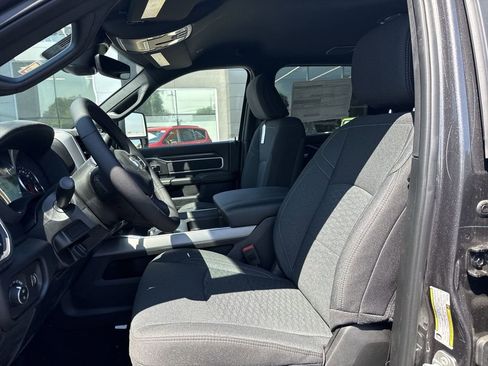 New 2026 RAM 2500 Big Horn AWD/4WD image 21