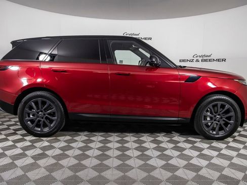Used 2023 Land Rover Range Rover Sport SE AWD/4WD image 3