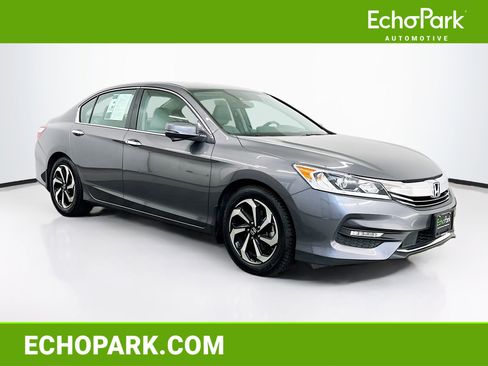 Used 2017 Honda Accord EX image 1