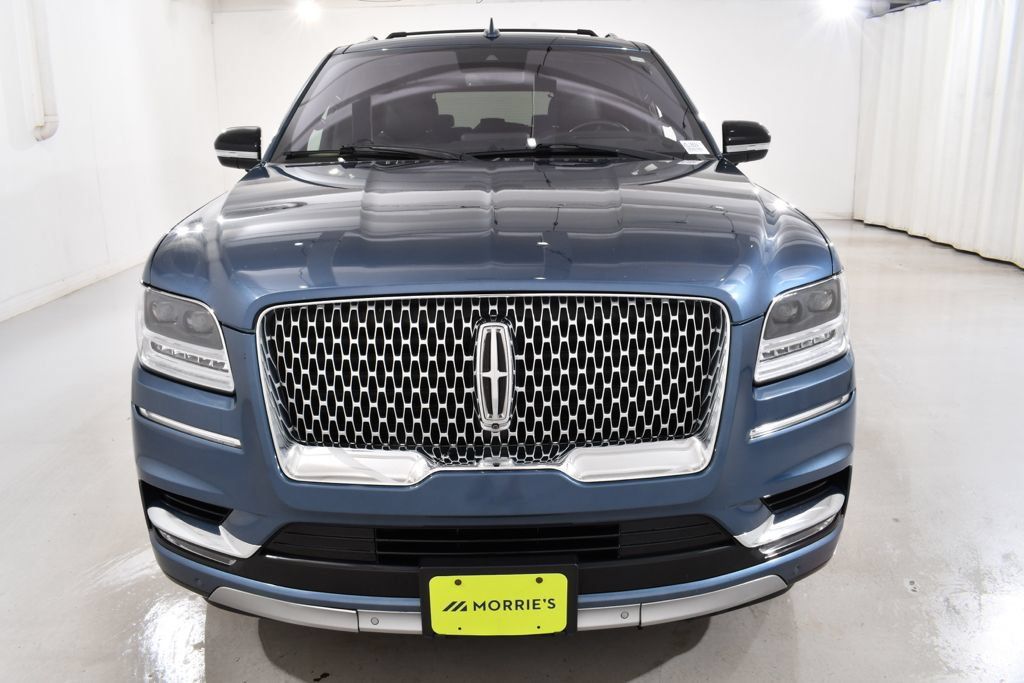 Used 2019 Lincoln Navigator L Reserve AWD/4WD image 3