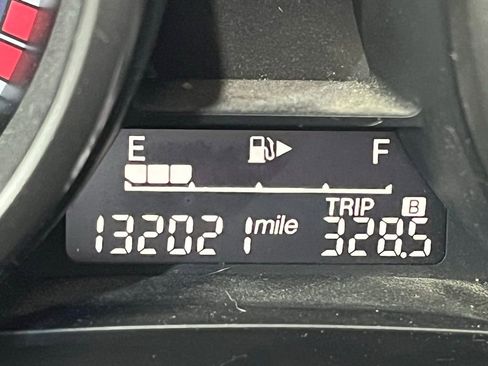 Used 2013 MAZDA MAZDA3 i SV image 22