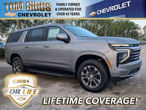 New 2026 Chevrolet Suburban LT w/ Comfort Package RWD image 1