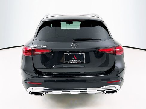 Used 2026 Mercedes-Benz GLC 300 image 7