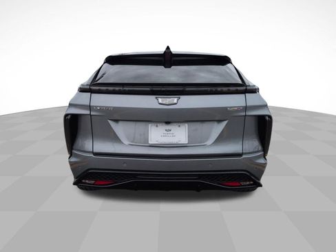 New 2026 Cadillac Lyriq V image 6