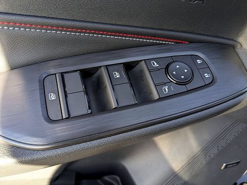 New 2026 Nissan Sentra SR w/ SR Premium Package FWD image 22