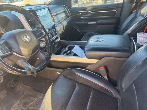 Used 2019 RAM 1500 Laramie w/ Sport Appearance Package image 10