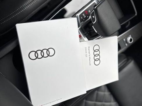 Certified 2025 Audi SQ5 Premium Plus w/ Premium Plus Package AWD/4WD image 14