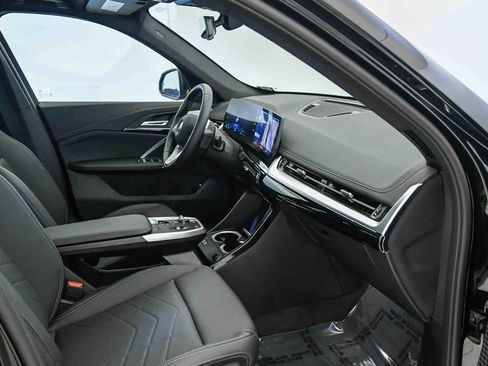 Used 2025 BMW X1 xDrive28i w/ Convenience Package image 17